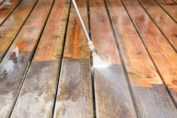 Why Choose Our Certified Pressure Washing Experts for Your Project Needs in St Louis, MI?